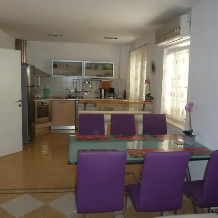 Kligge Apartment